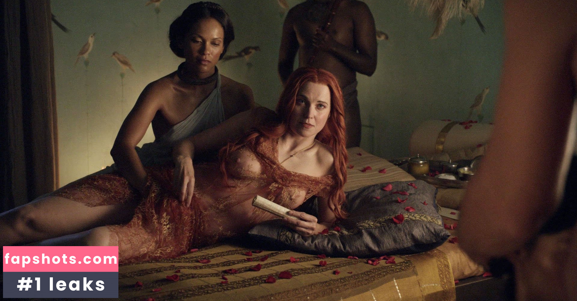 Lucy Lawless gallery photo #77