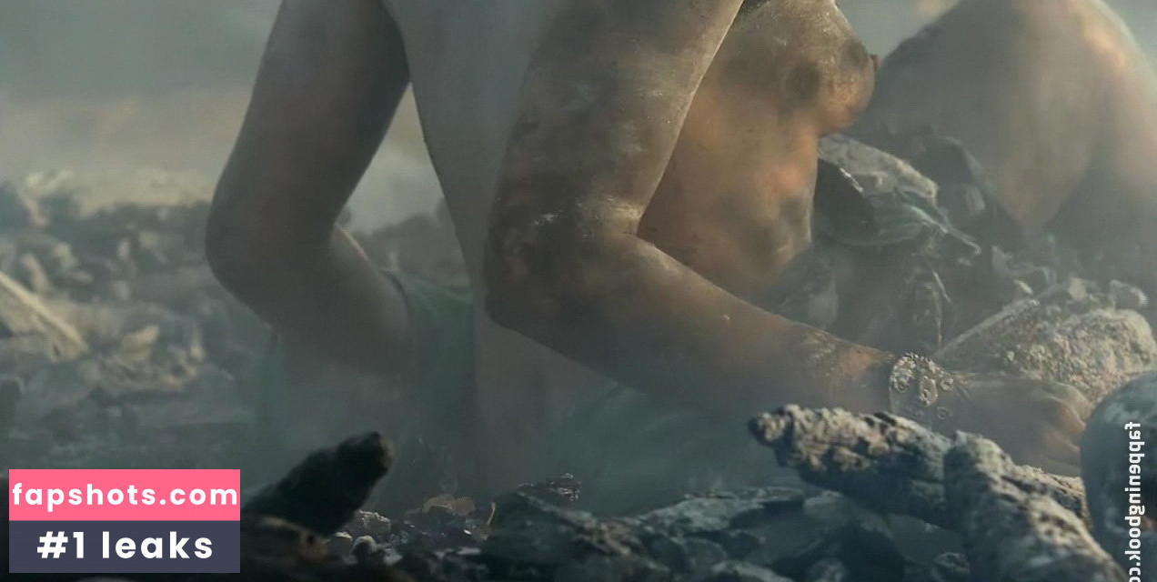 Lucy Lawless gallery photo #80