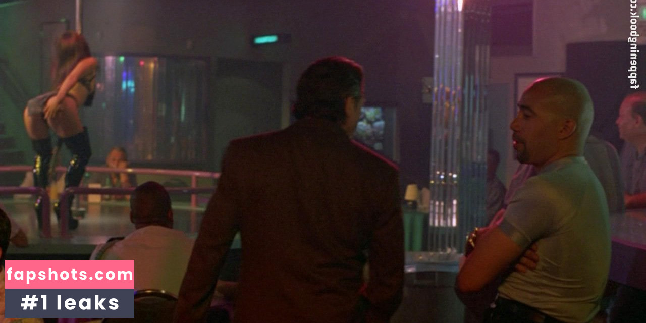 Lucy Liu gallery photo #71