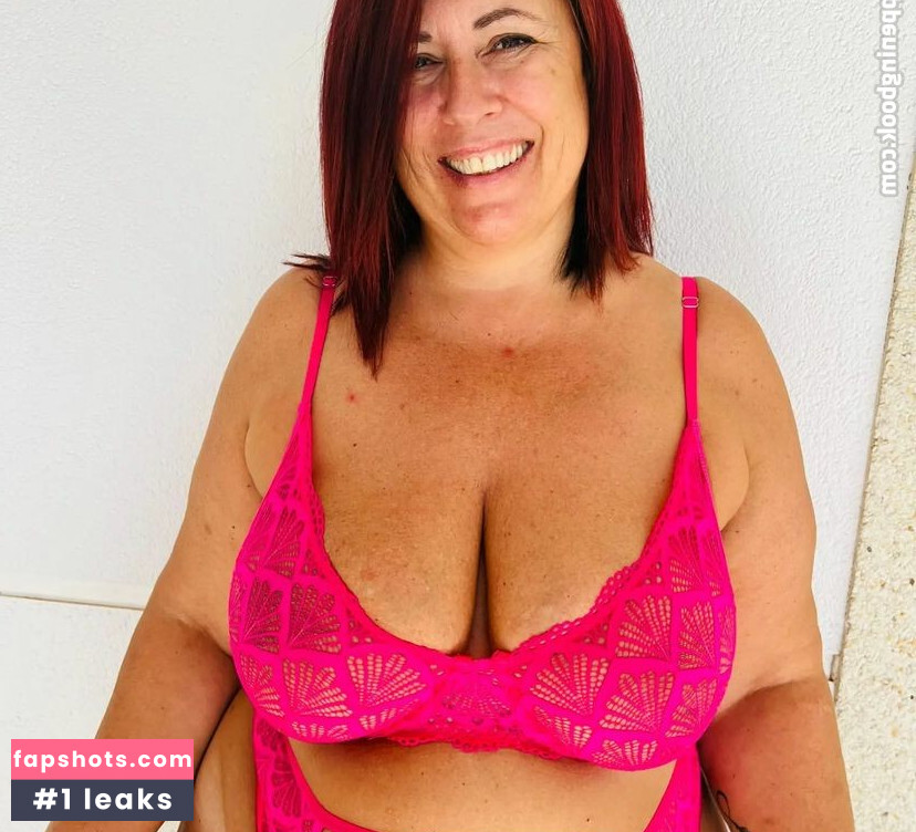 Lucy May gallery photo #11