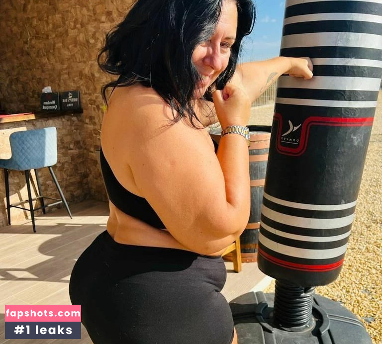 Lucy May gallery photo #3