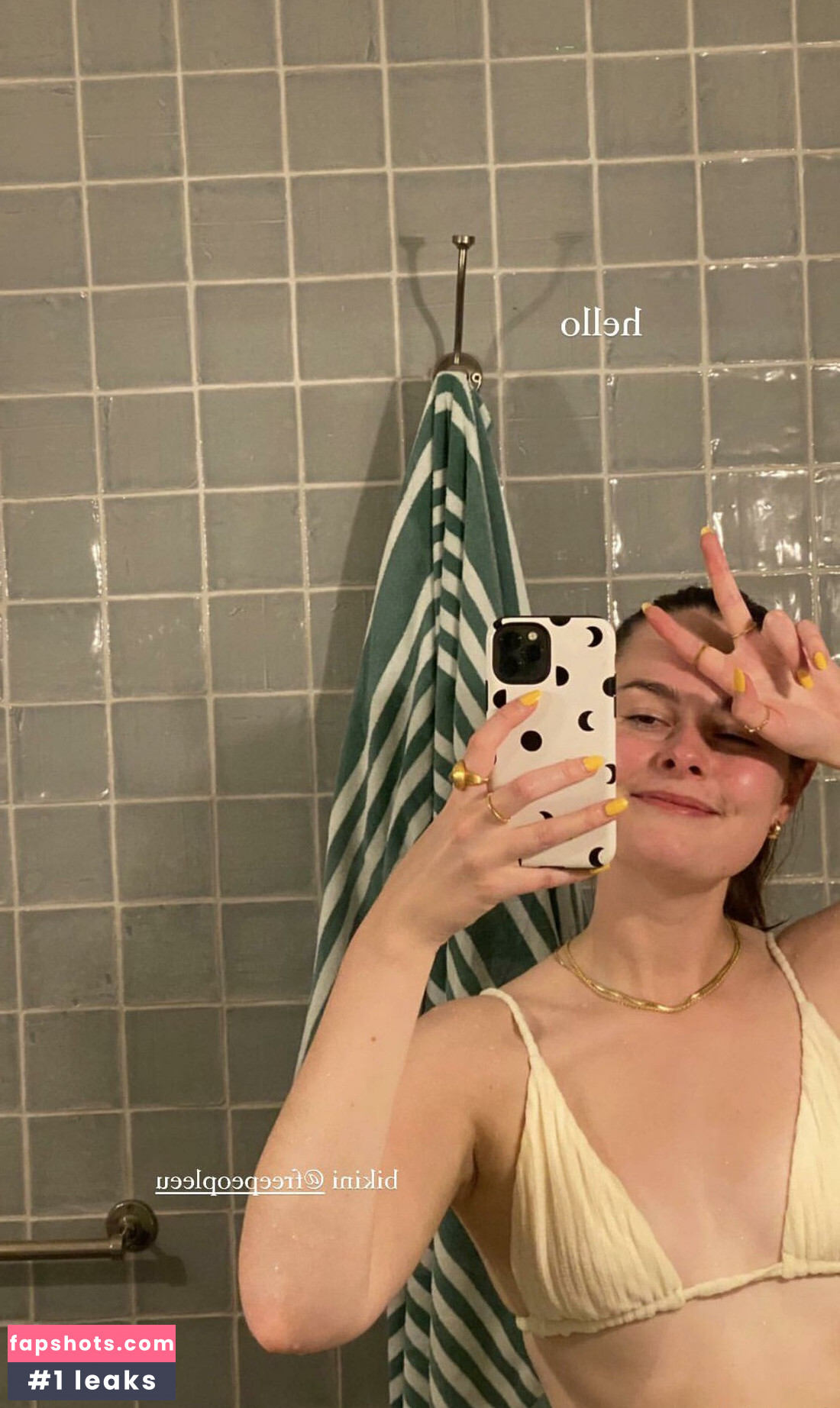 Lucy Moon gallery photo #16