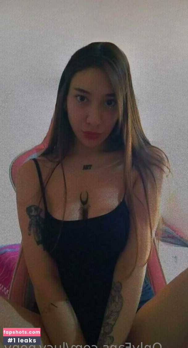 lucy.pony gallery photo #15