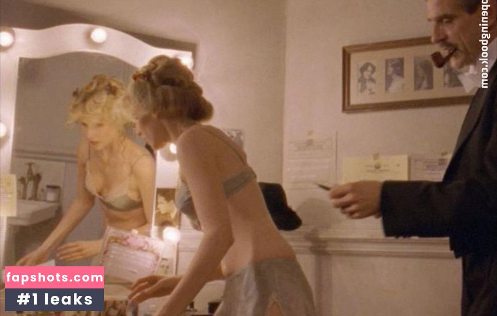 Lucy Punch Nahé úniky fotek pouze od fanoušků #35 - Fapshots