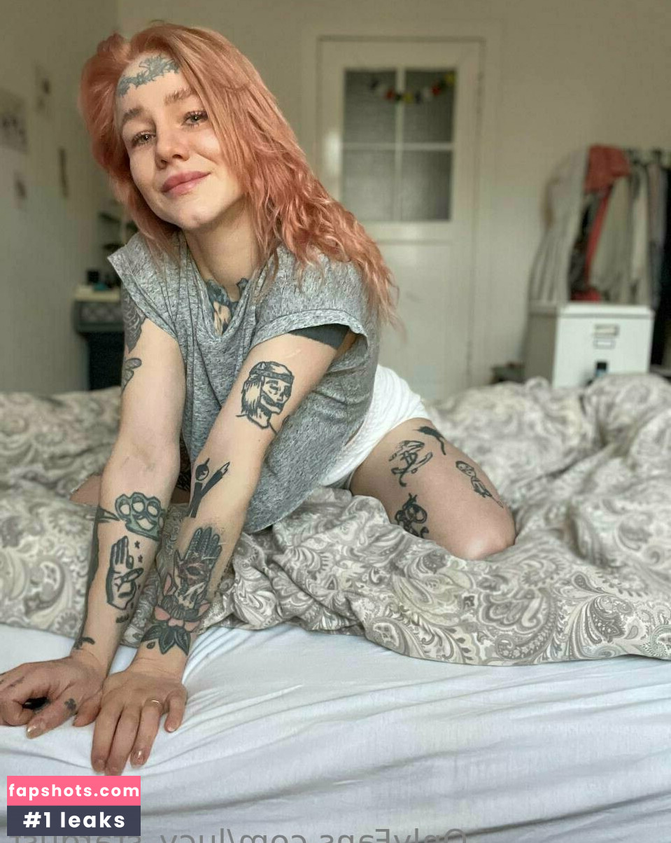 lucy_stardust gallery photo #21