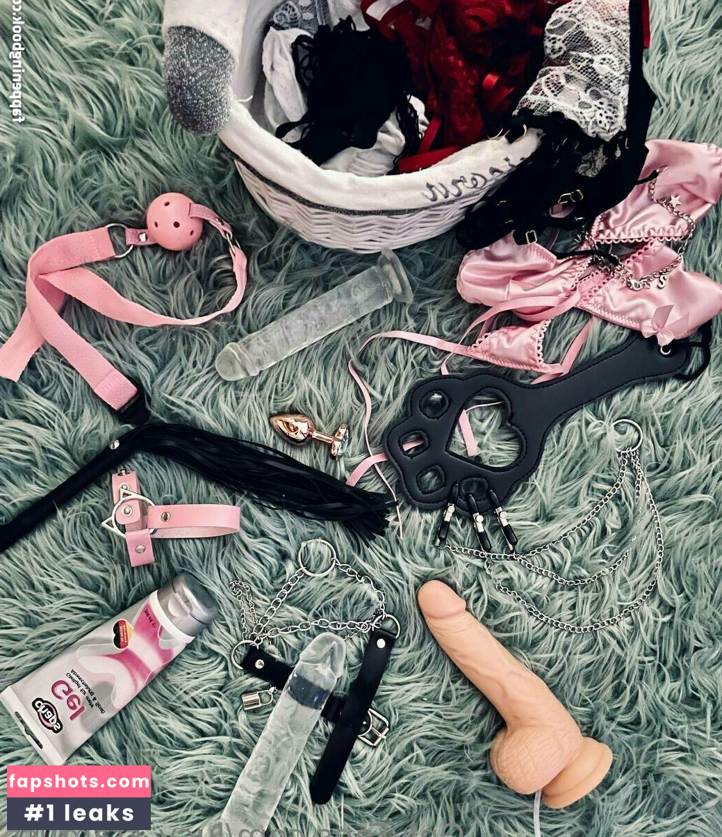 lucy_stardust gallery photo #6