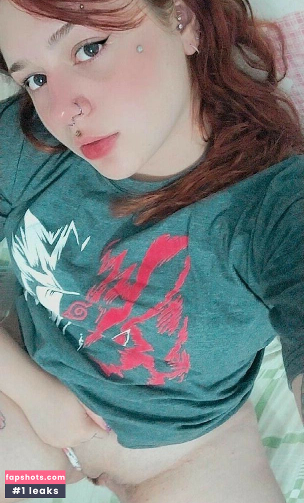 Lucy Valliere gallery photo #11