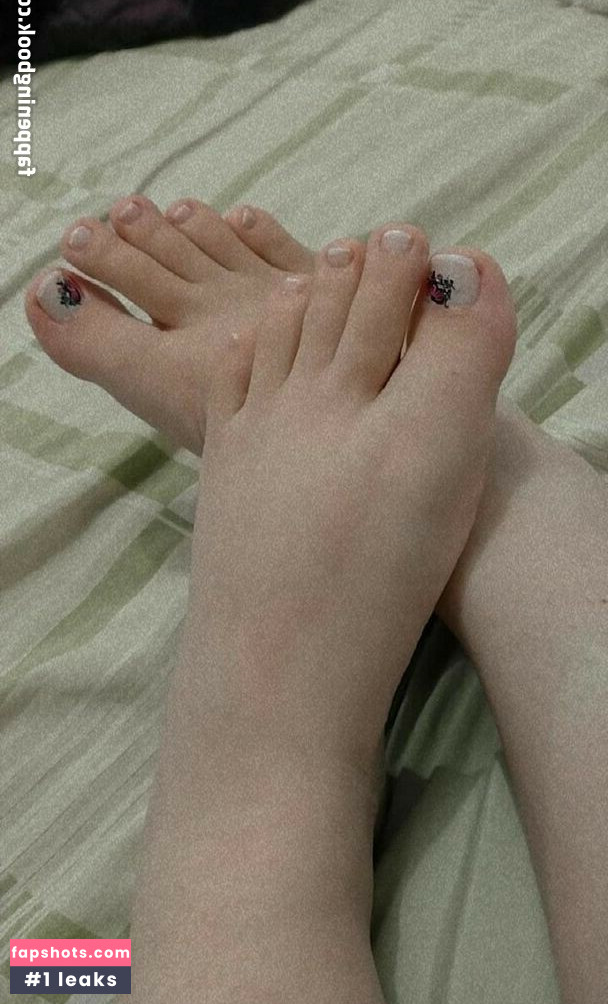 Lucy Valliere gallery photo #14