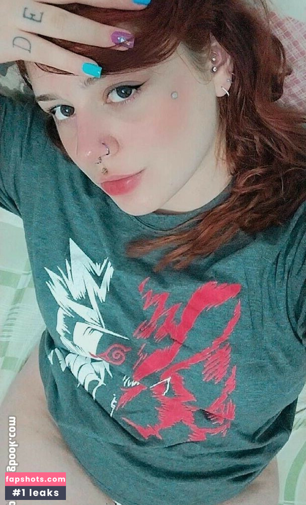 Lucy Valliere gallery photo #15