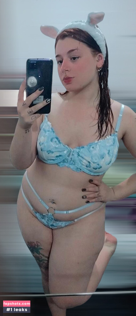 Lucy Valliere gallery photo #54