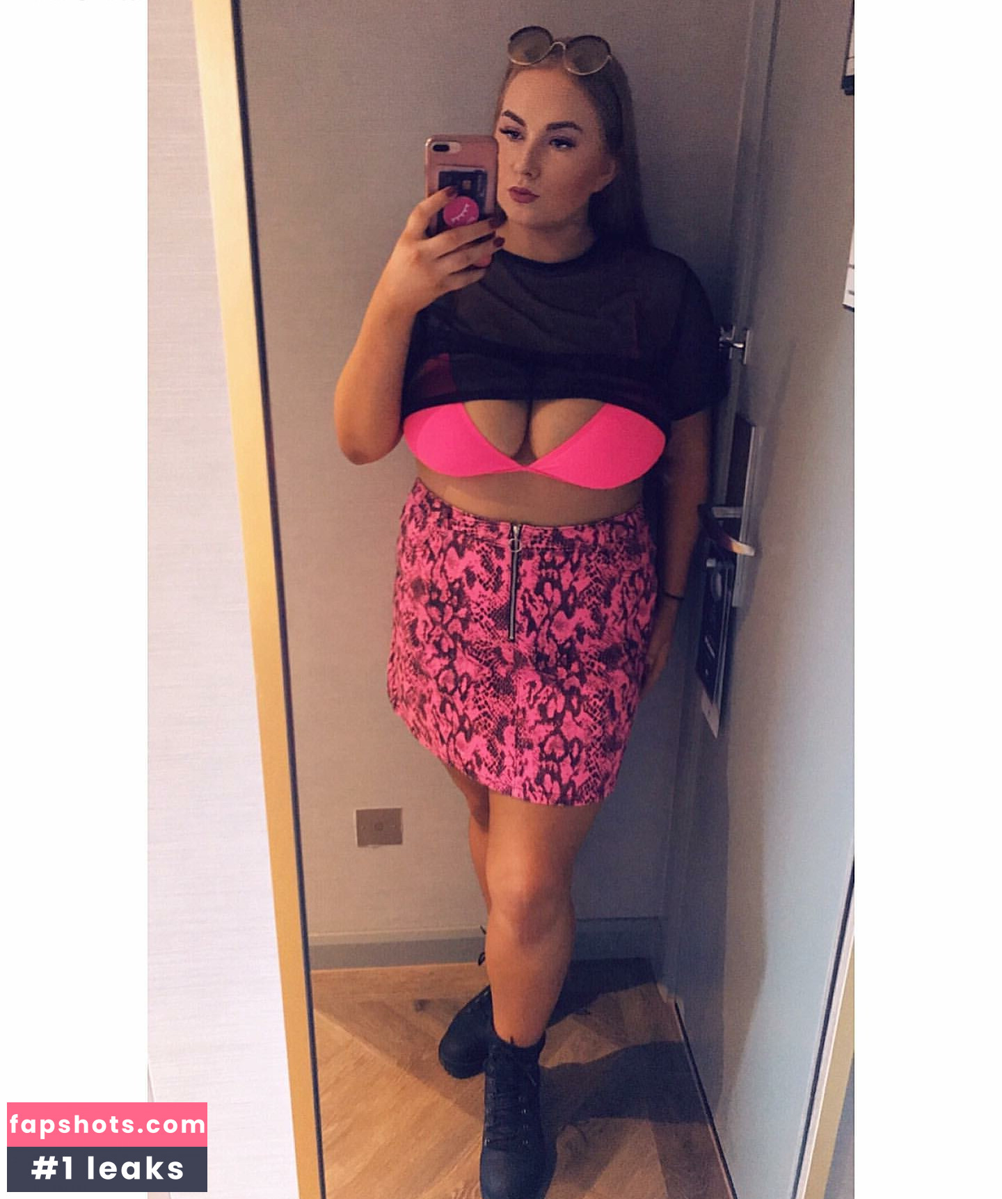 Lucy Whittingham gallery photo #11