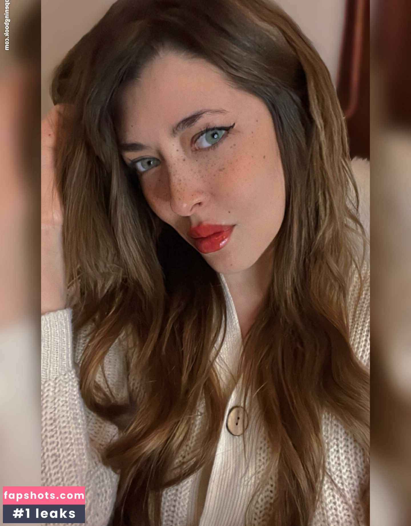 Lucyboom gallery photo #28