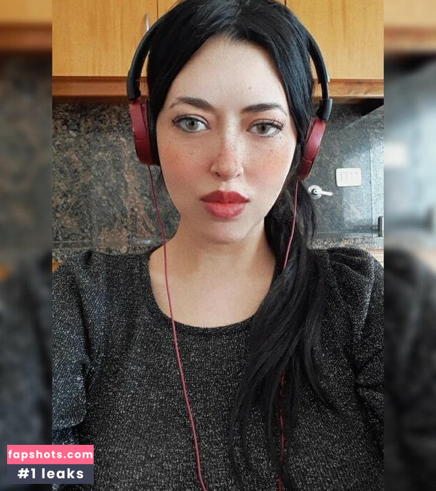 Lucyboom gallery photo #32