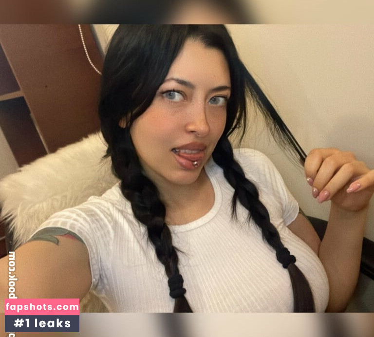 Lucyboom gallery photo #38