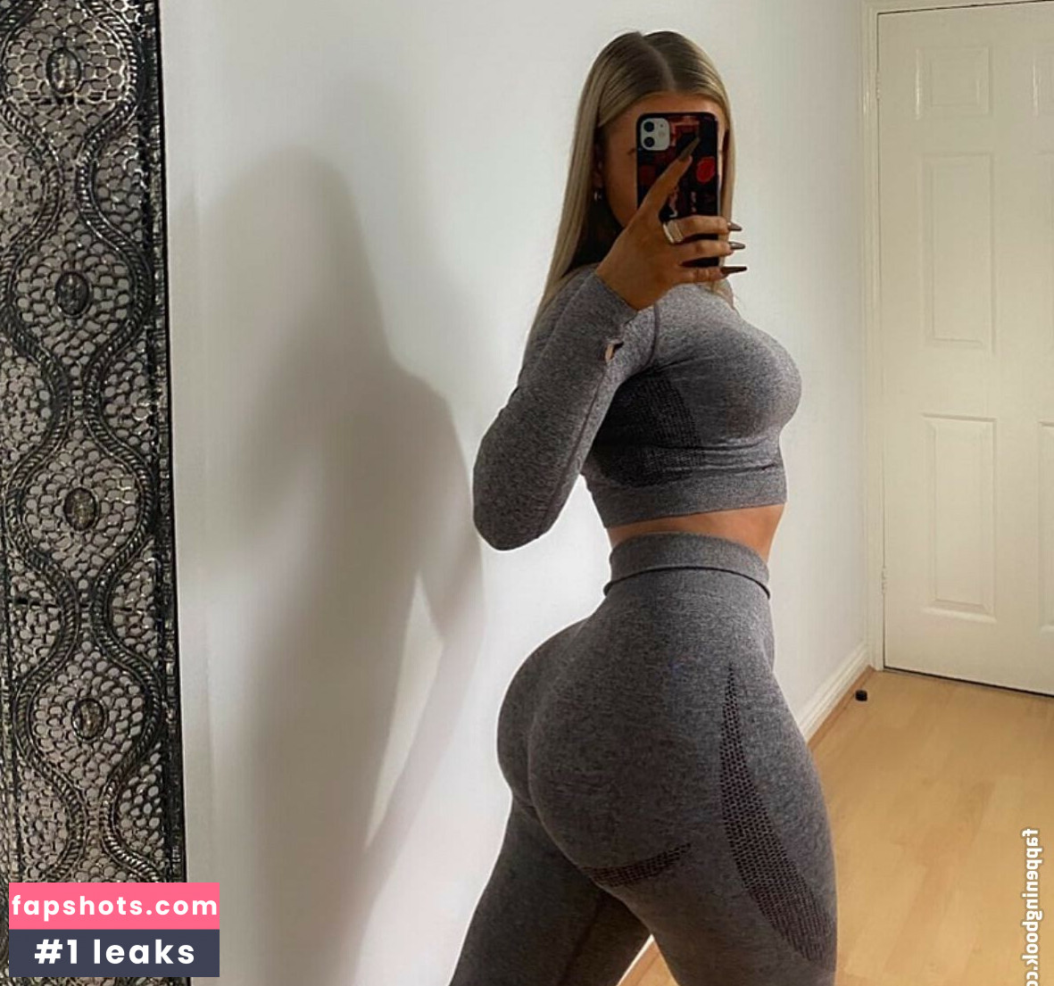 Lucycombe gallery photo #39