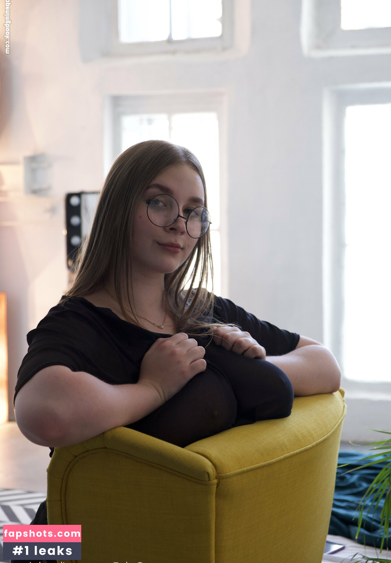 lucylaistner gallery photo #21