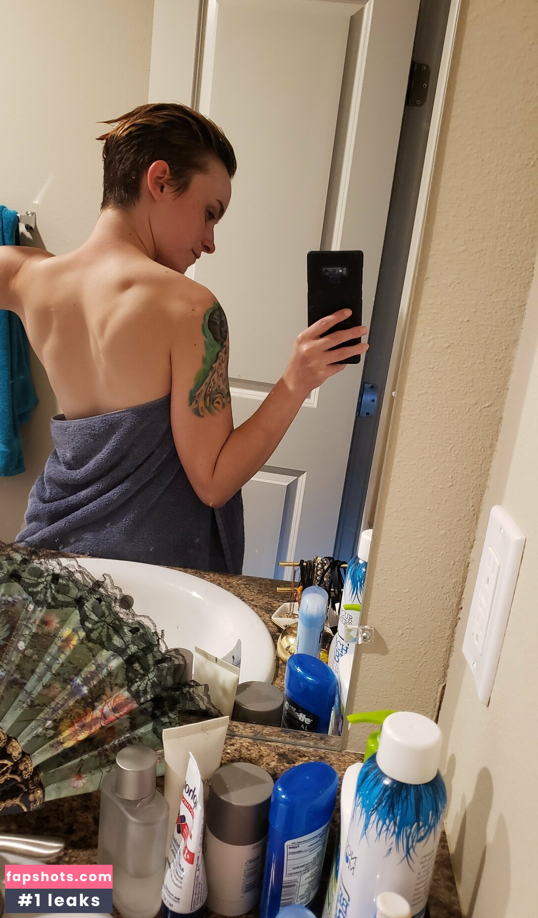 lucylawrence gallery photo #35