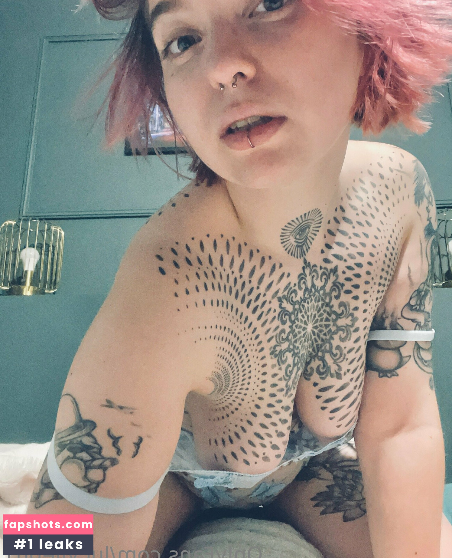 lucylleph1 gallery photo #2