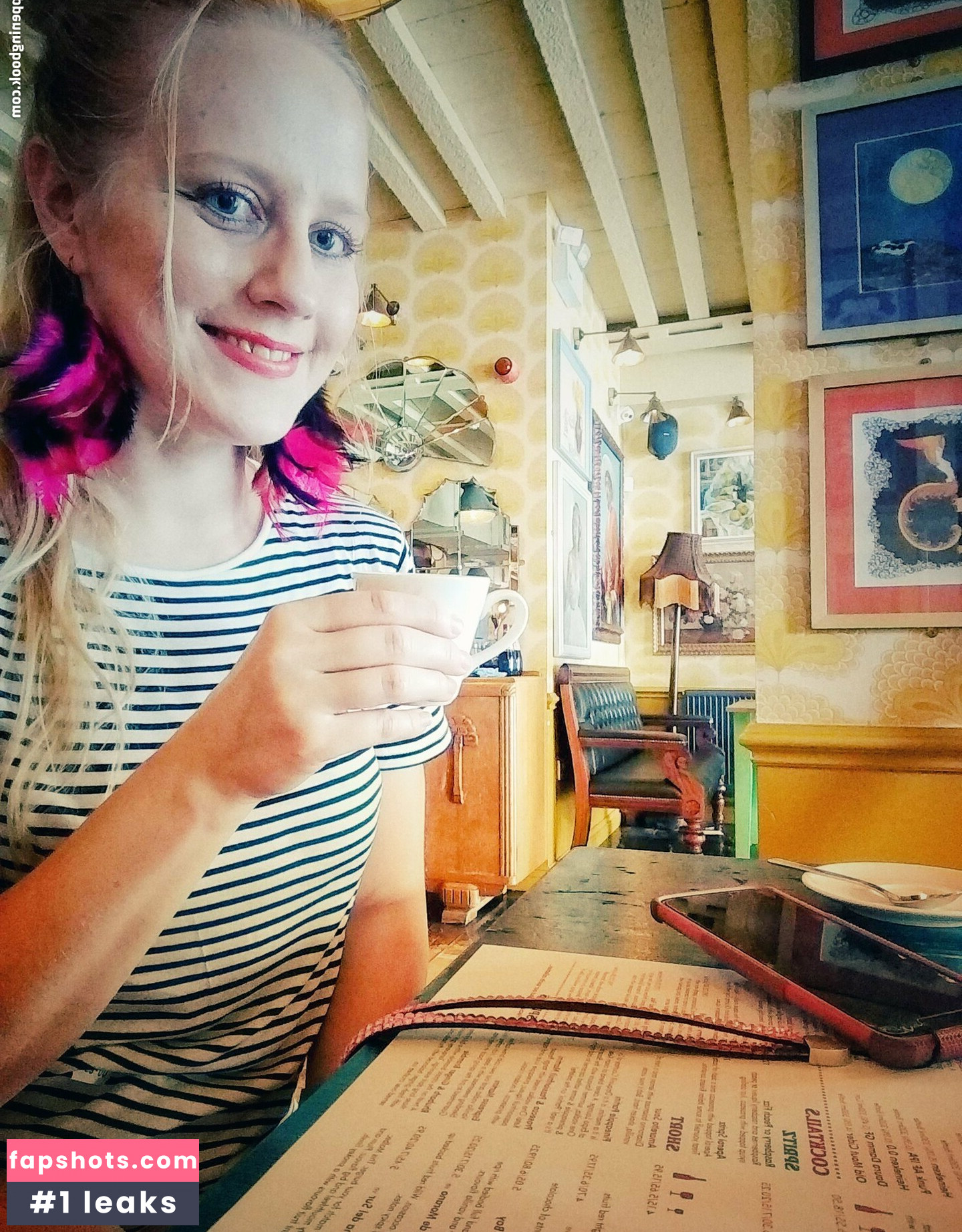 lucymuse gallery photo #31