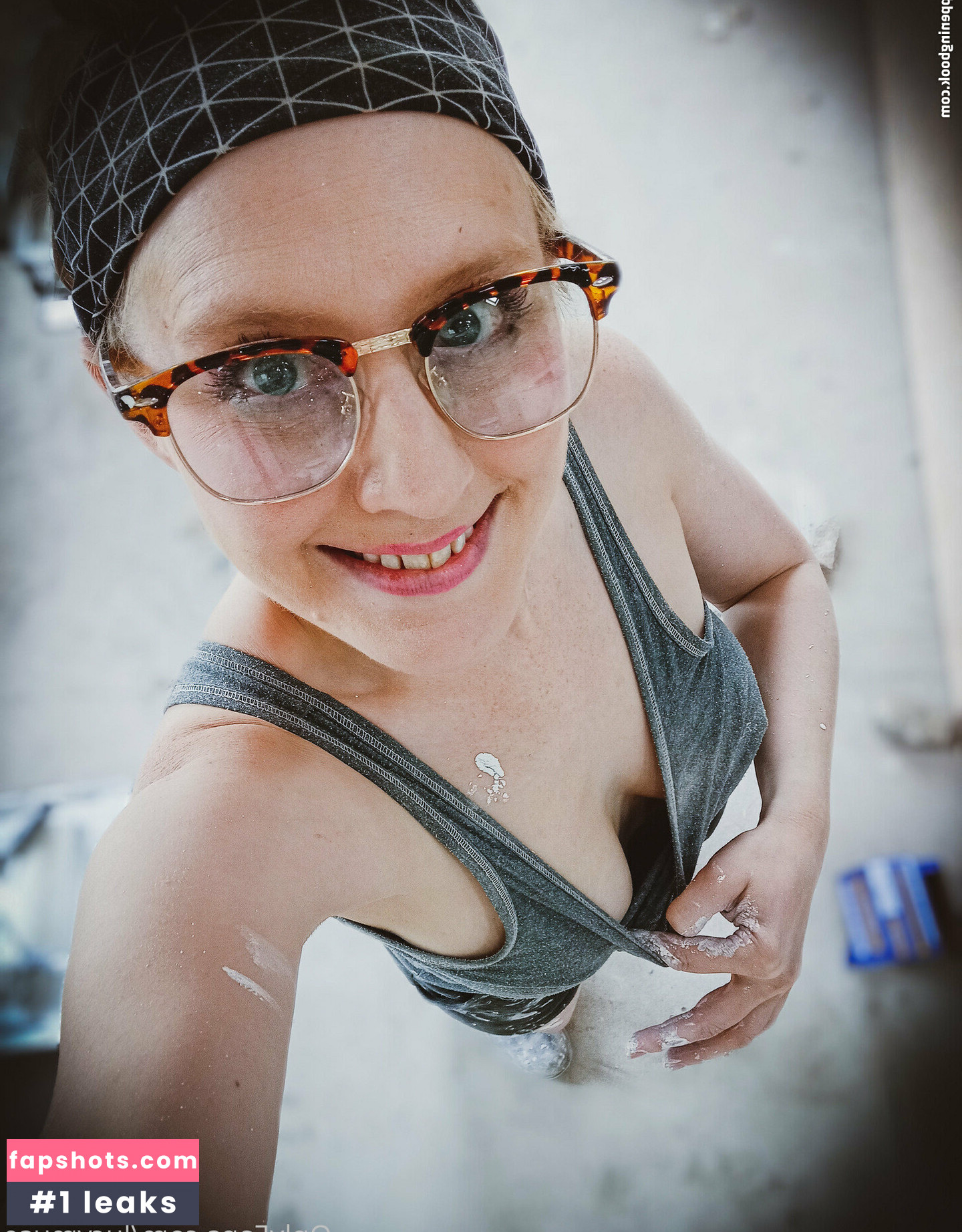 lucymuse gallery photo #34