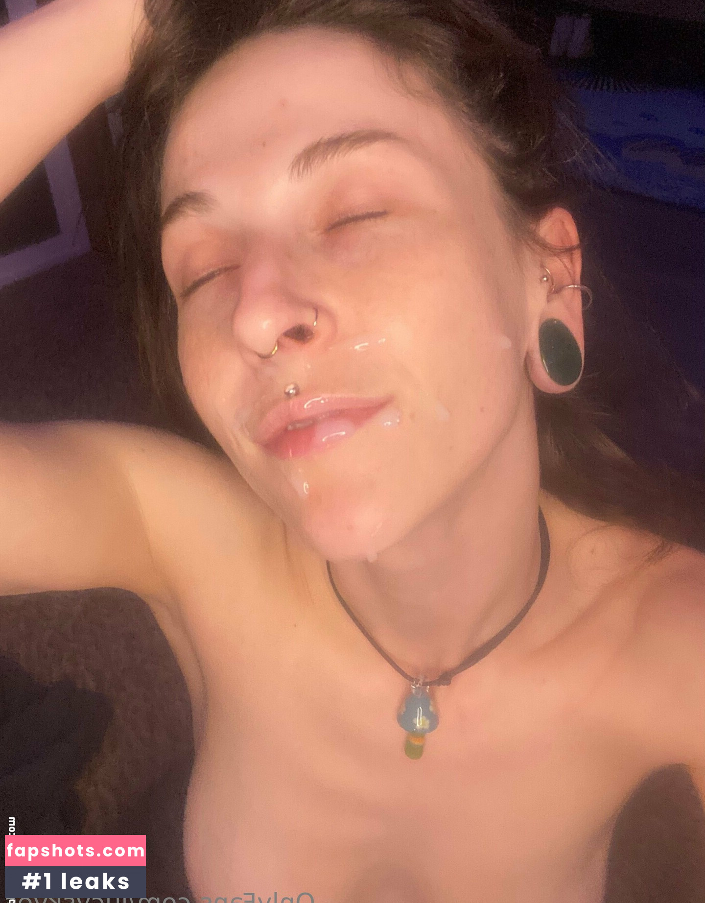 lucyskyes gallery photo #28