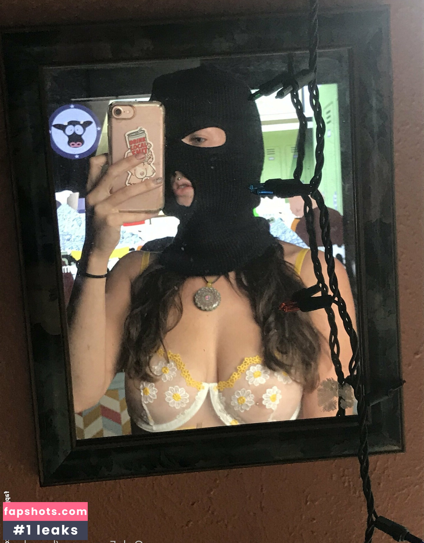 lucyskyes gallery photo #57