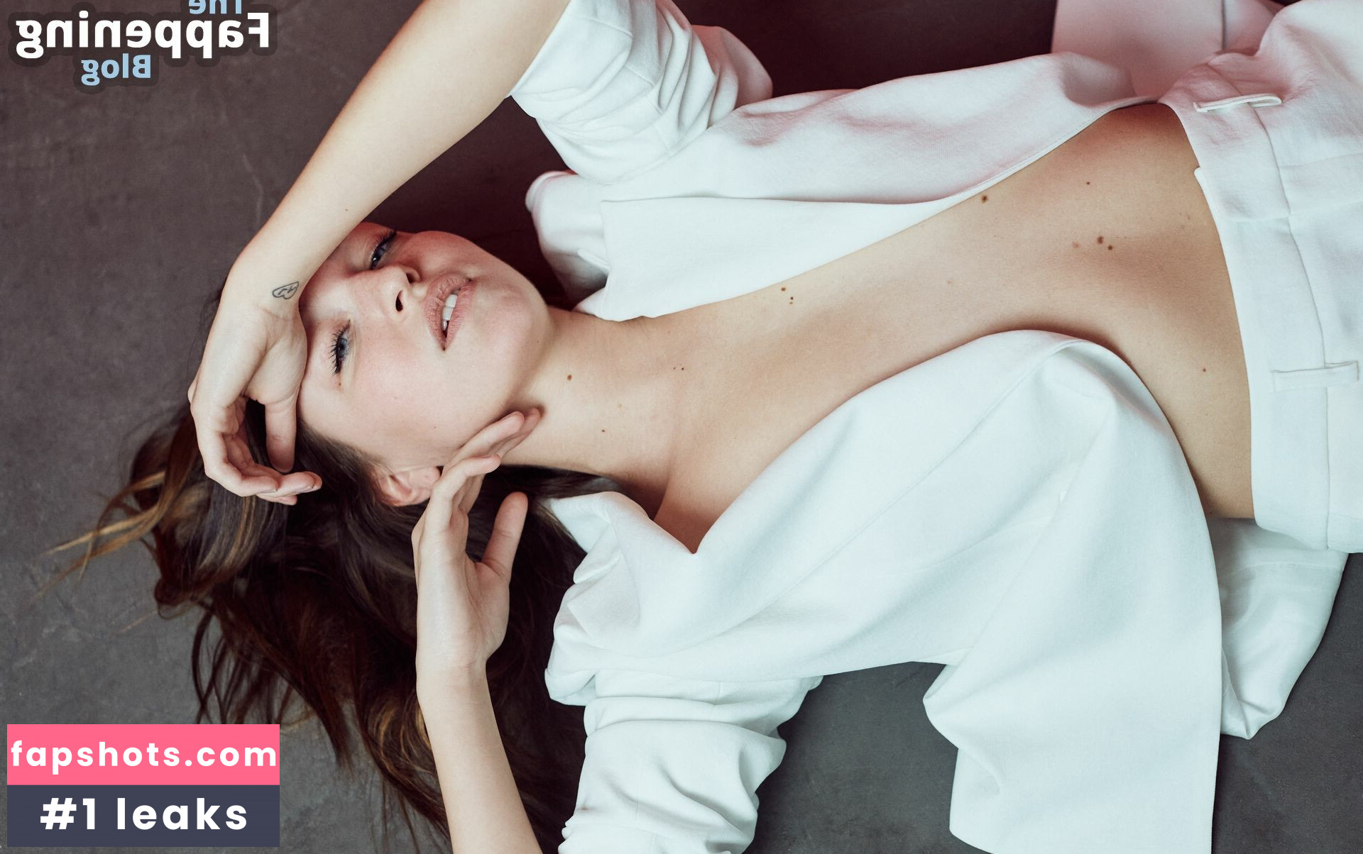 Ludmilla Makowski gallery photo #32