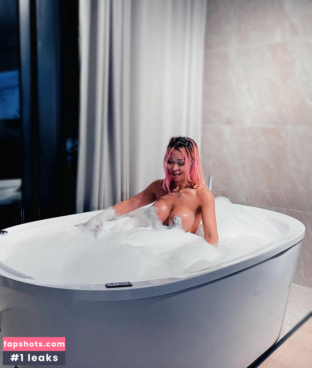 Lui_fer_oficial Nahé úniky fotek pouze od fanoušků #3 - Fapshots