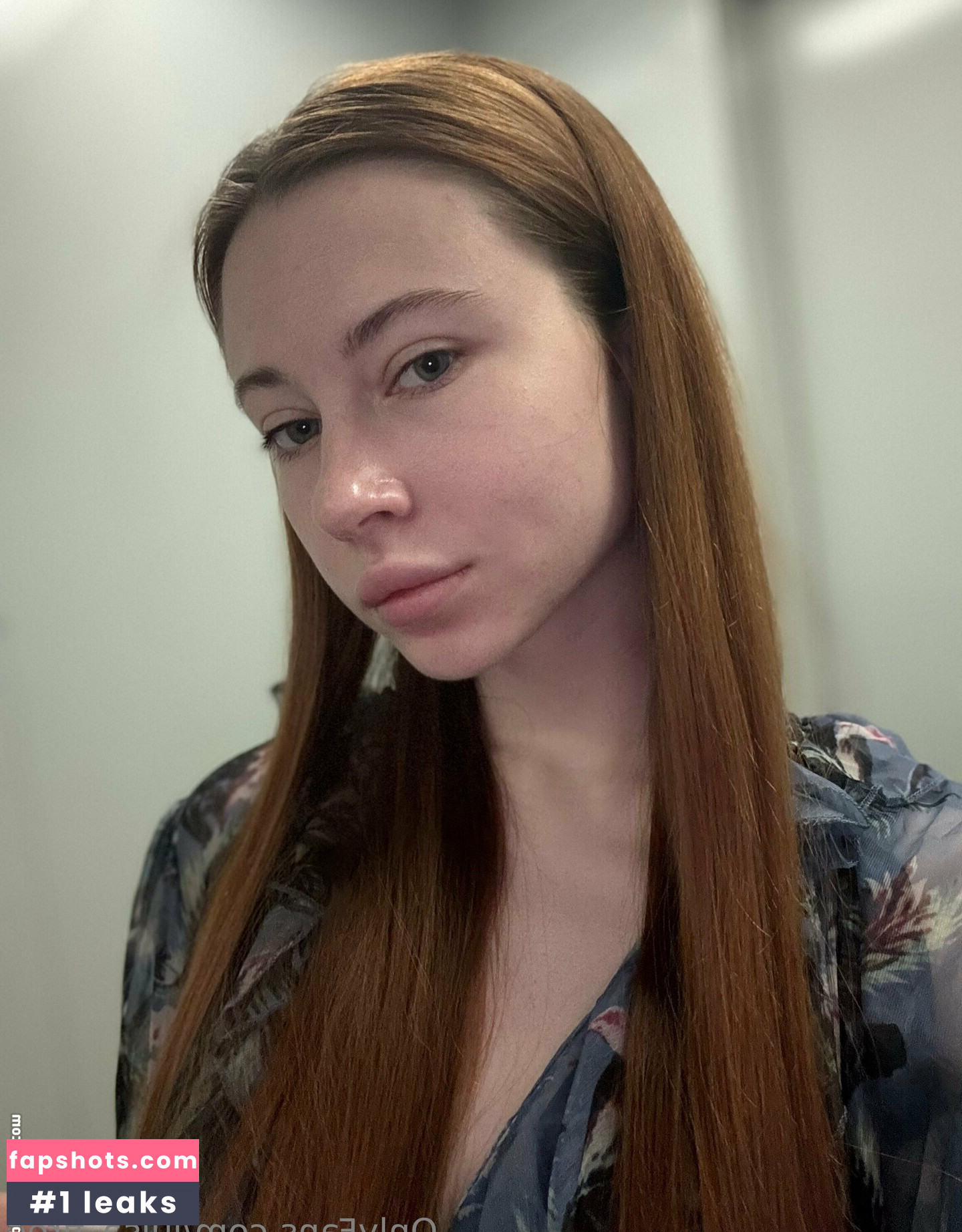 luisa_firee gallery photo #6