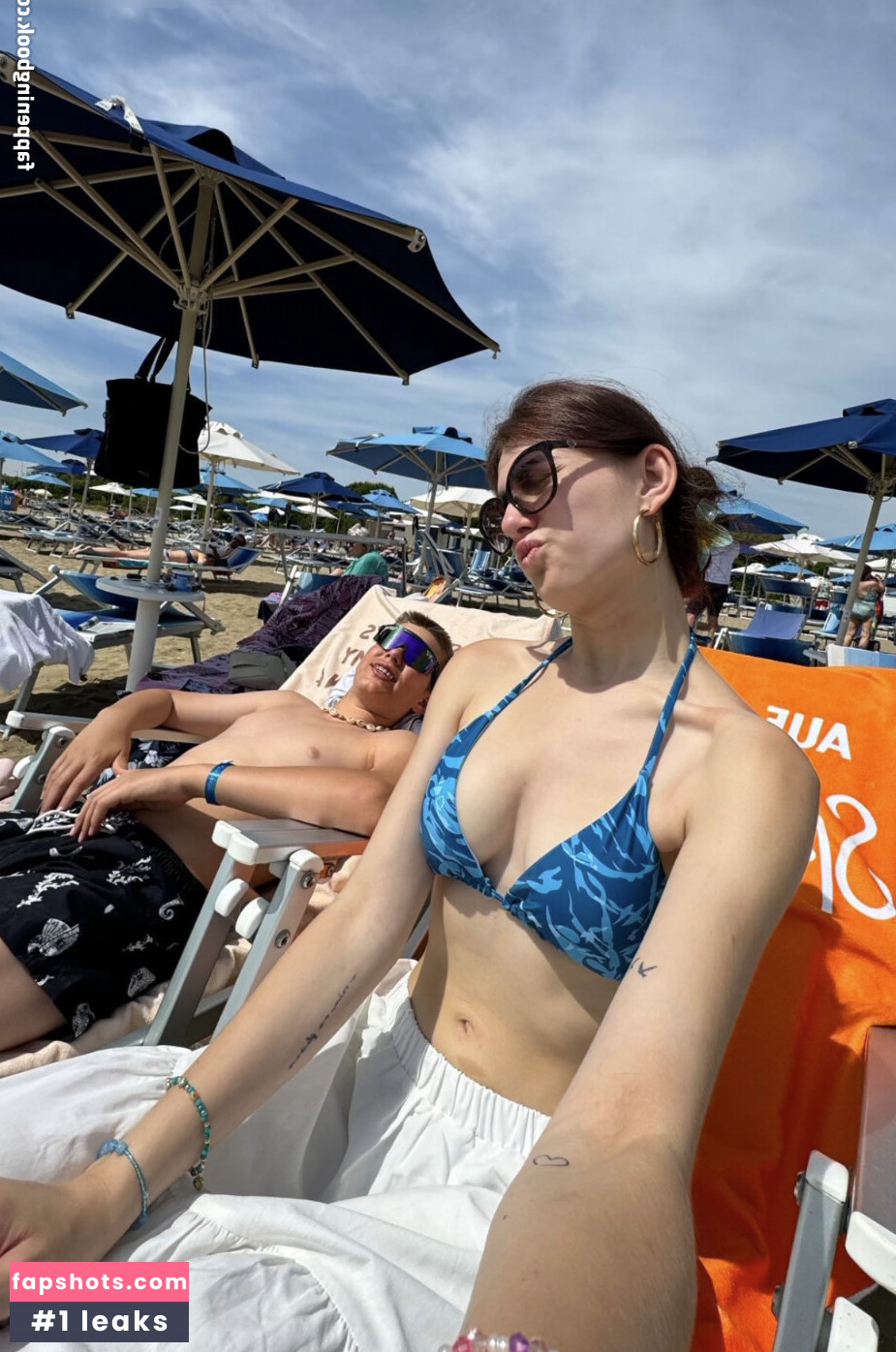 luisa_instx gallery photo #4