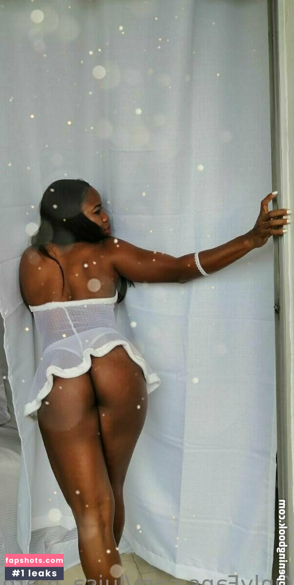 luisa_marh gallery photo #24