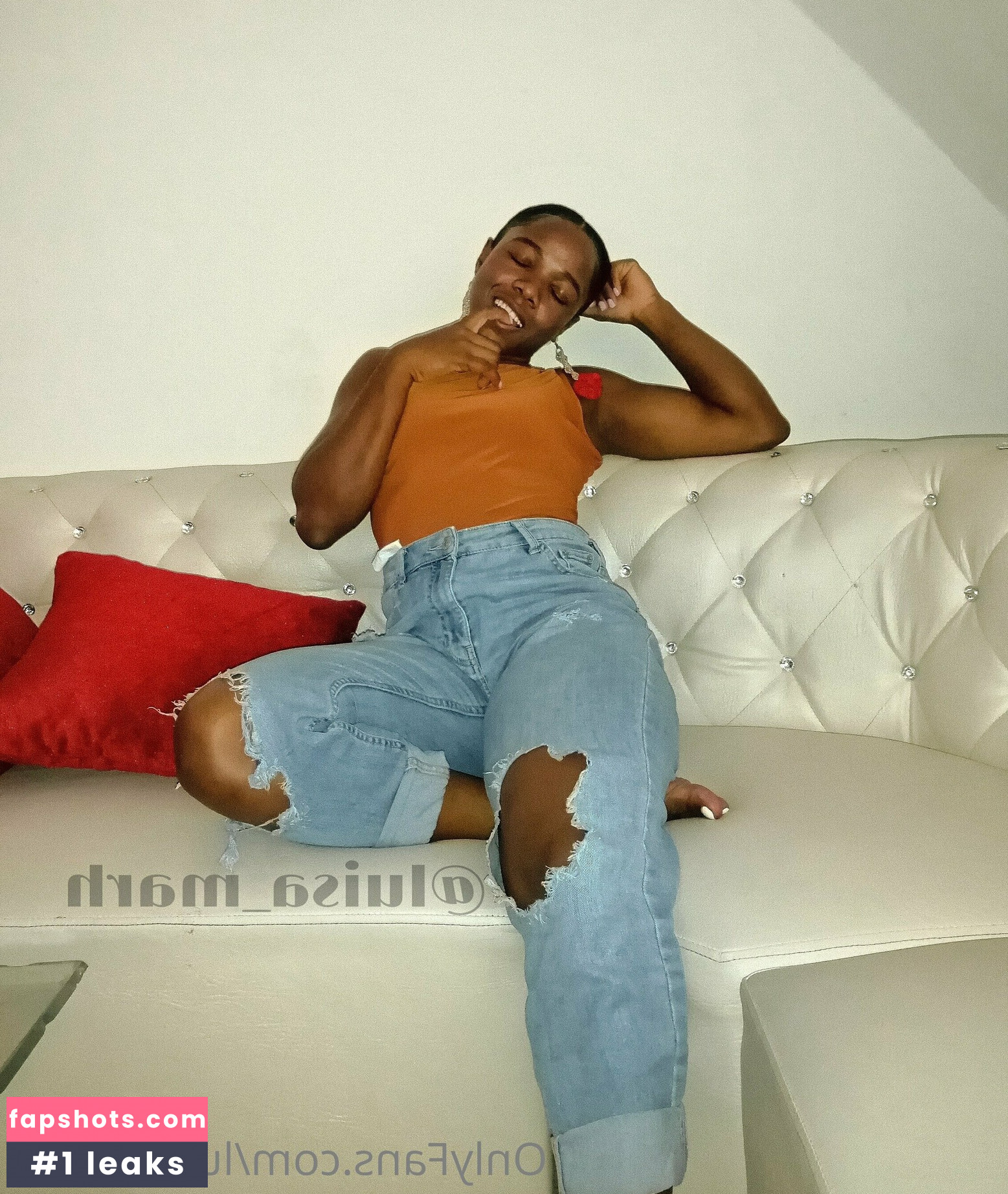 luisa_marh gallery photo #25