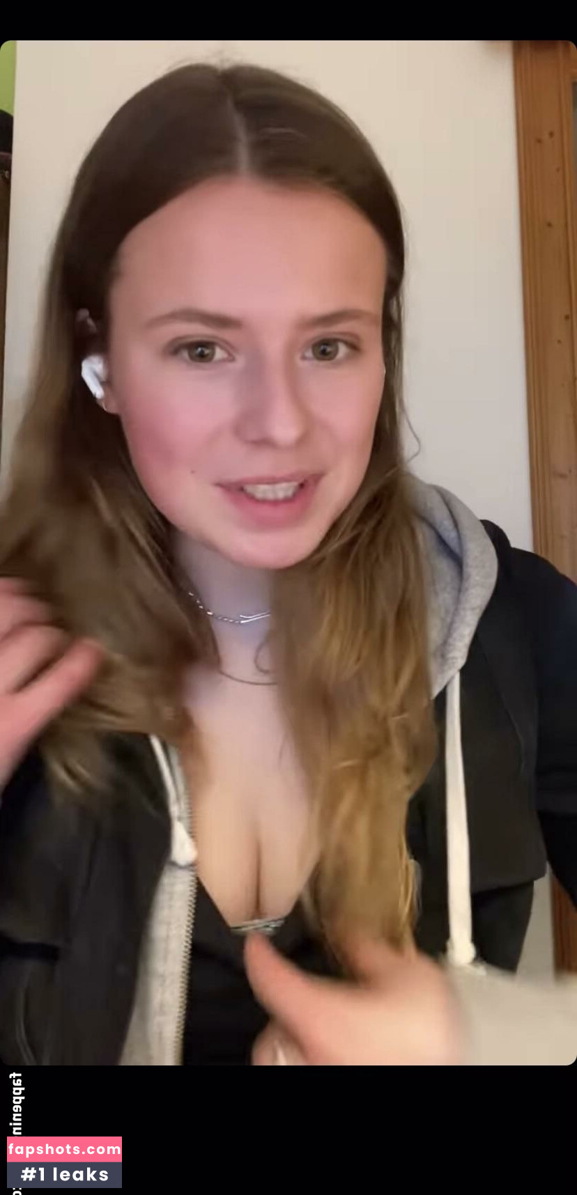 Luisa Neubauer gallery photo #78