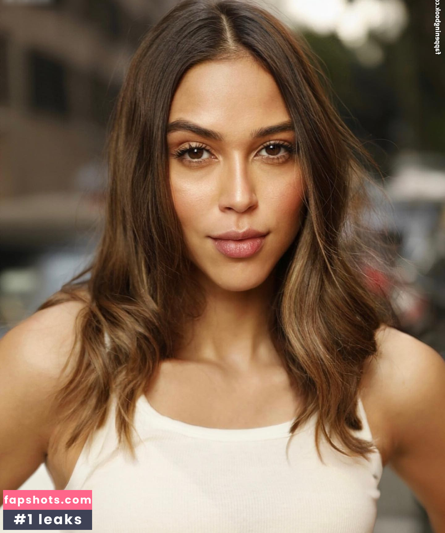 Luisa Rubino gallery photo #13