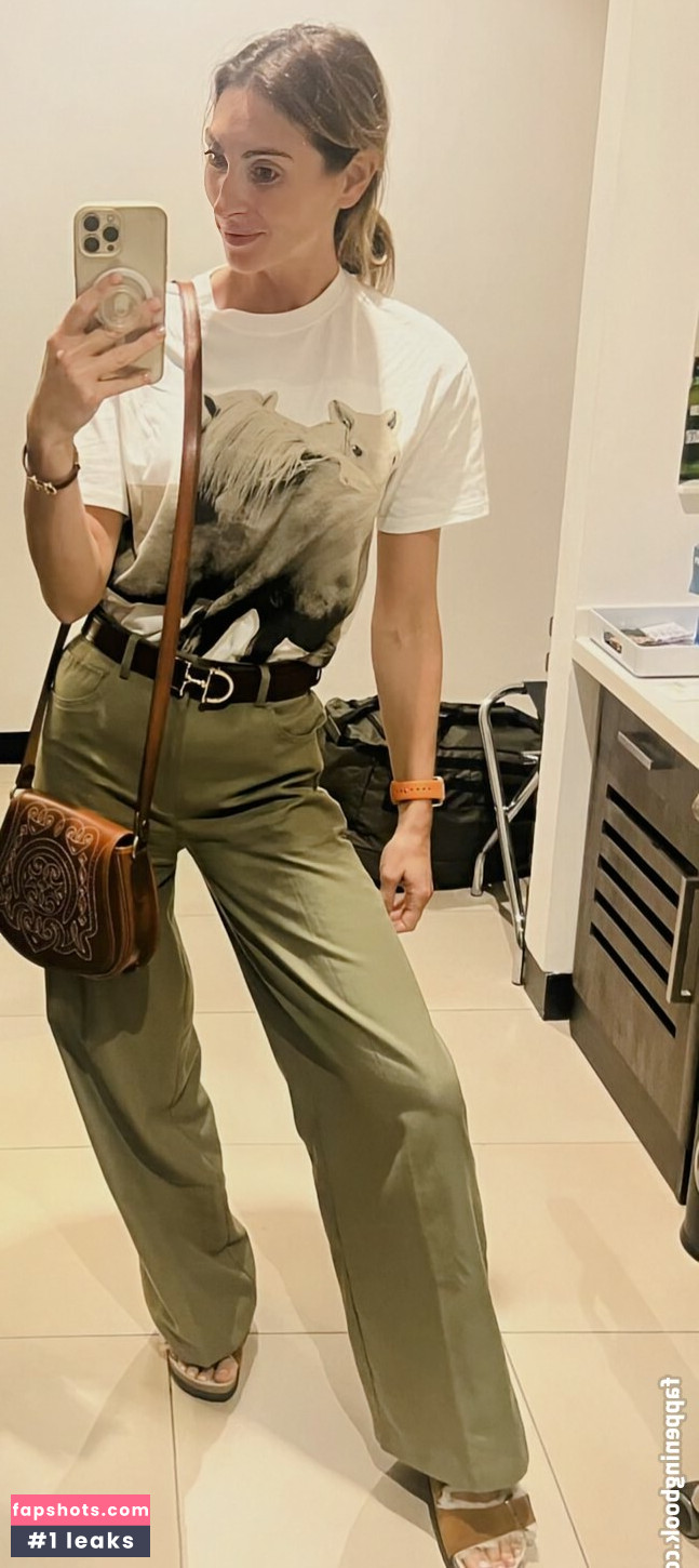 Luisa Zissman Nude Leaks OnlyFans Photos #14 - LeakJerk