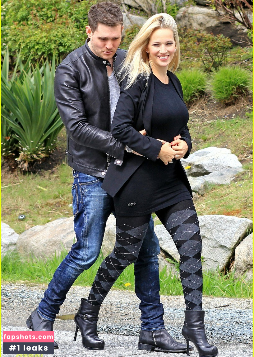 Luisana Lopilato Nude Leaks OnlyFans Photos #4 - LeakJerk