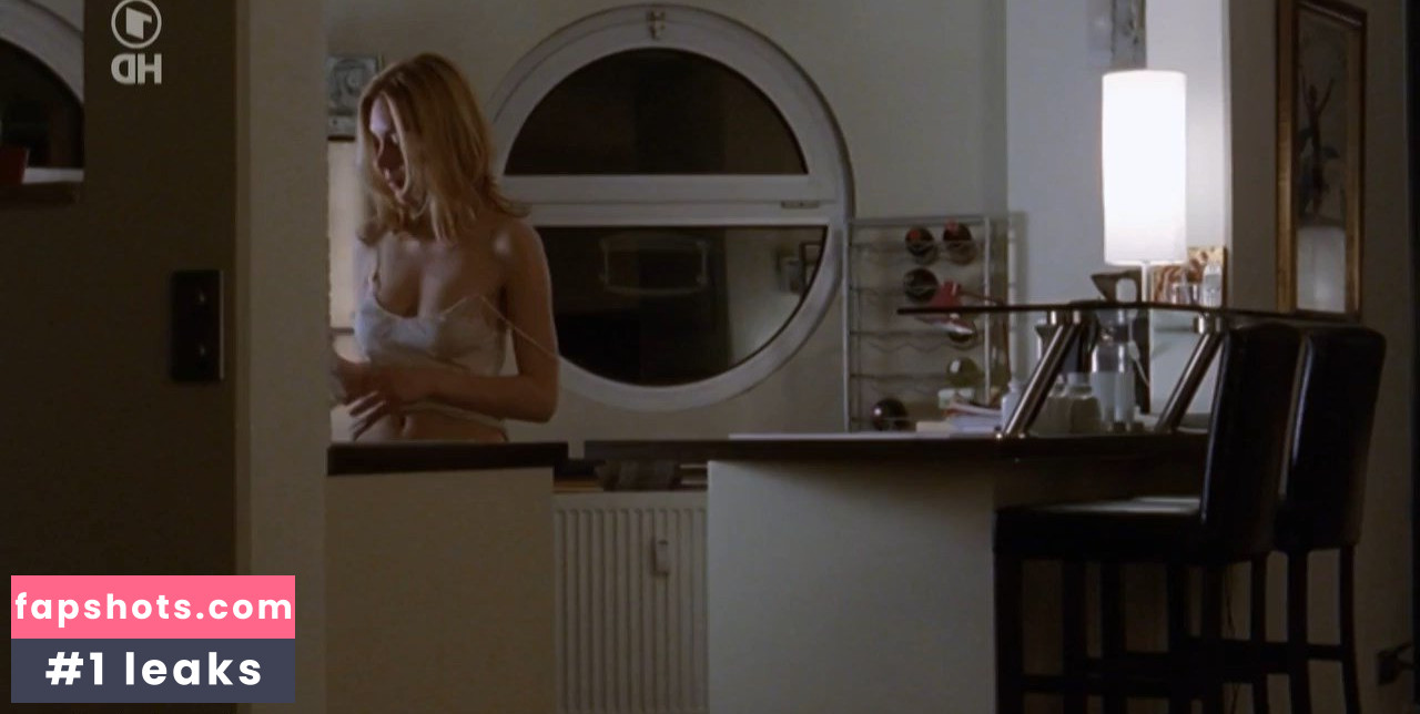 Luise Berndt Nahé úniky fotek pouze od fanoušků #5 - Fapshots