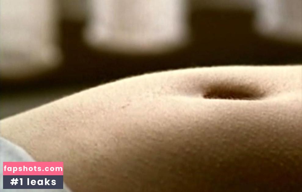 Luise Helm gallery photo #13