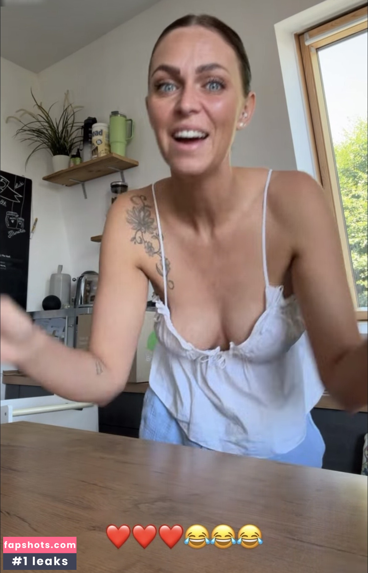 Luise Matejczyk nude babe gallery