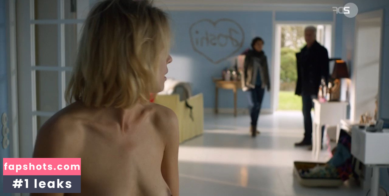 Luise Weiss gallery photo #4