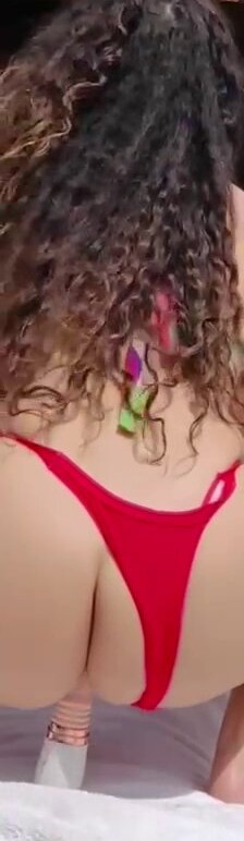 luiza-ambiel gallery photo #1157