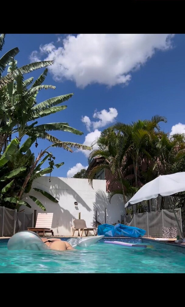 luiza-ambiel gallery photo #1367