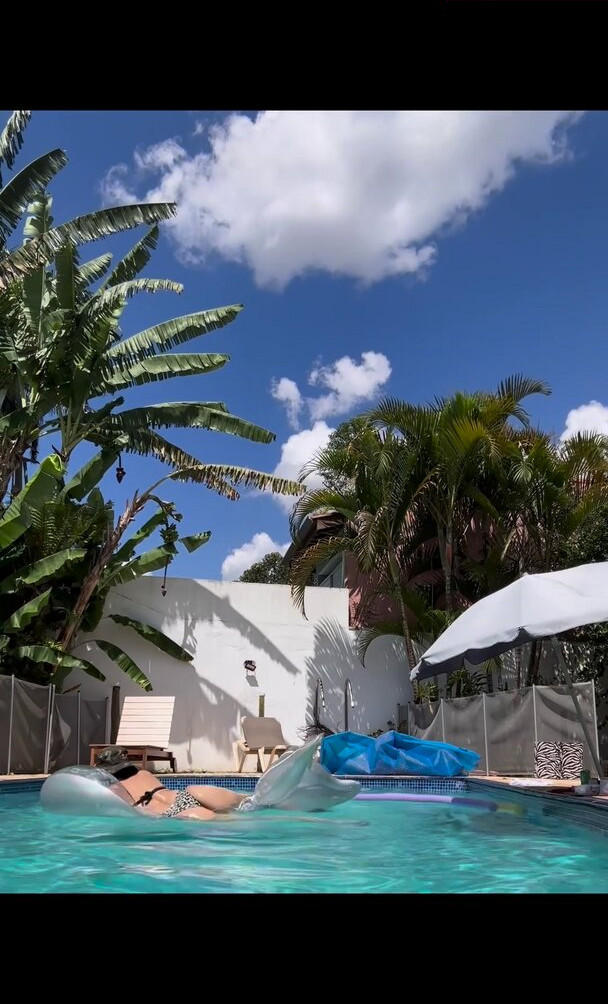 luiza-ambiel gallery photo #1372