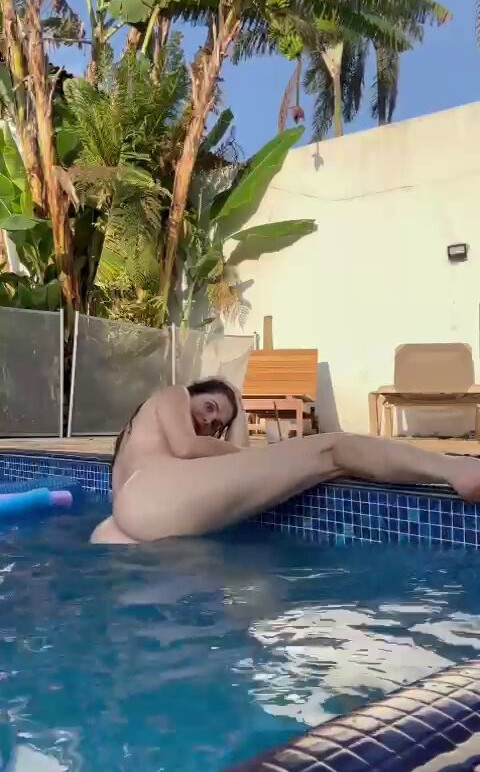 luiza-ambiel gallery photo #1968