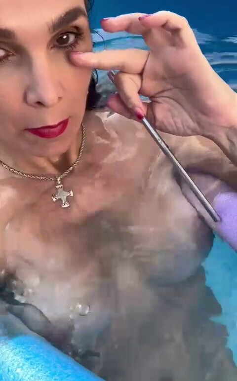 luiza-ambiel gallery photo #2070