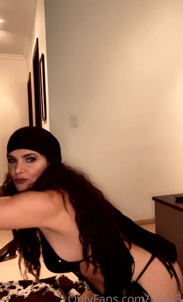 luiza-ambiel gallery photo #2688