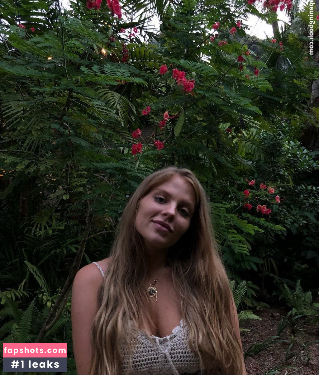 Luiza Sonza gallery photo #41