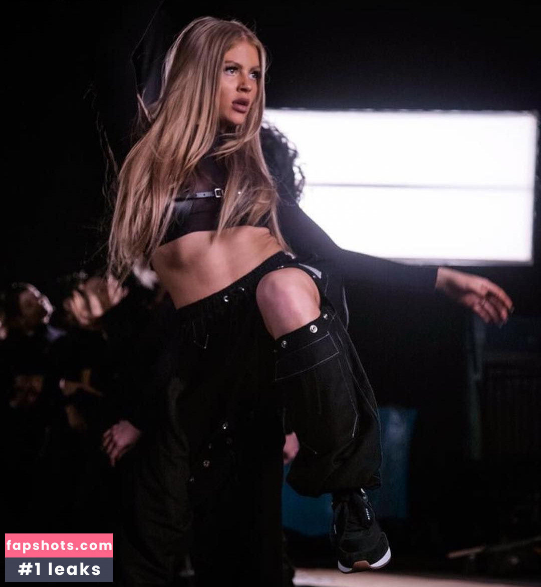 Luiza Sonza gallery photo #7