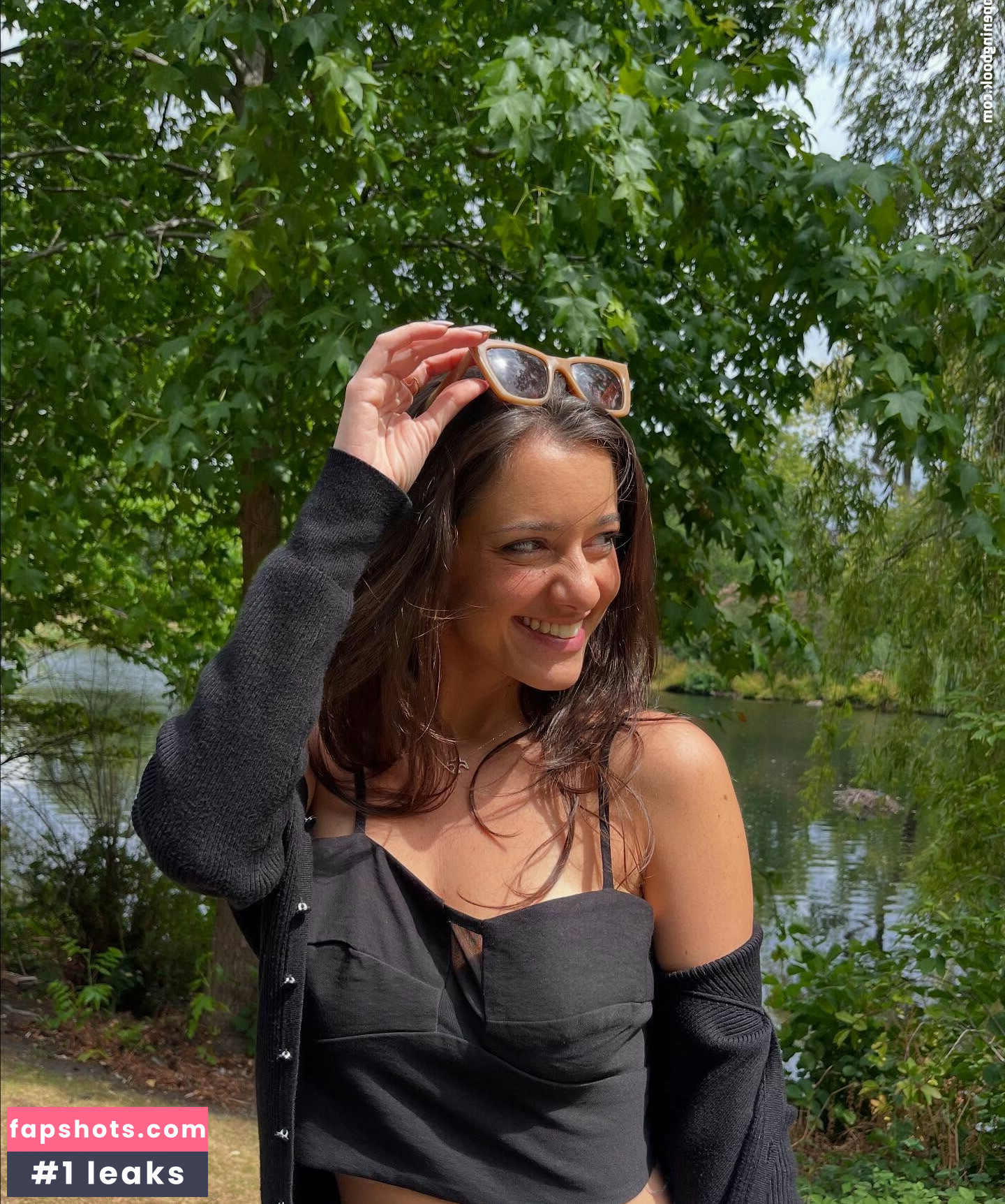 Luiza Tenente gallery photo #3