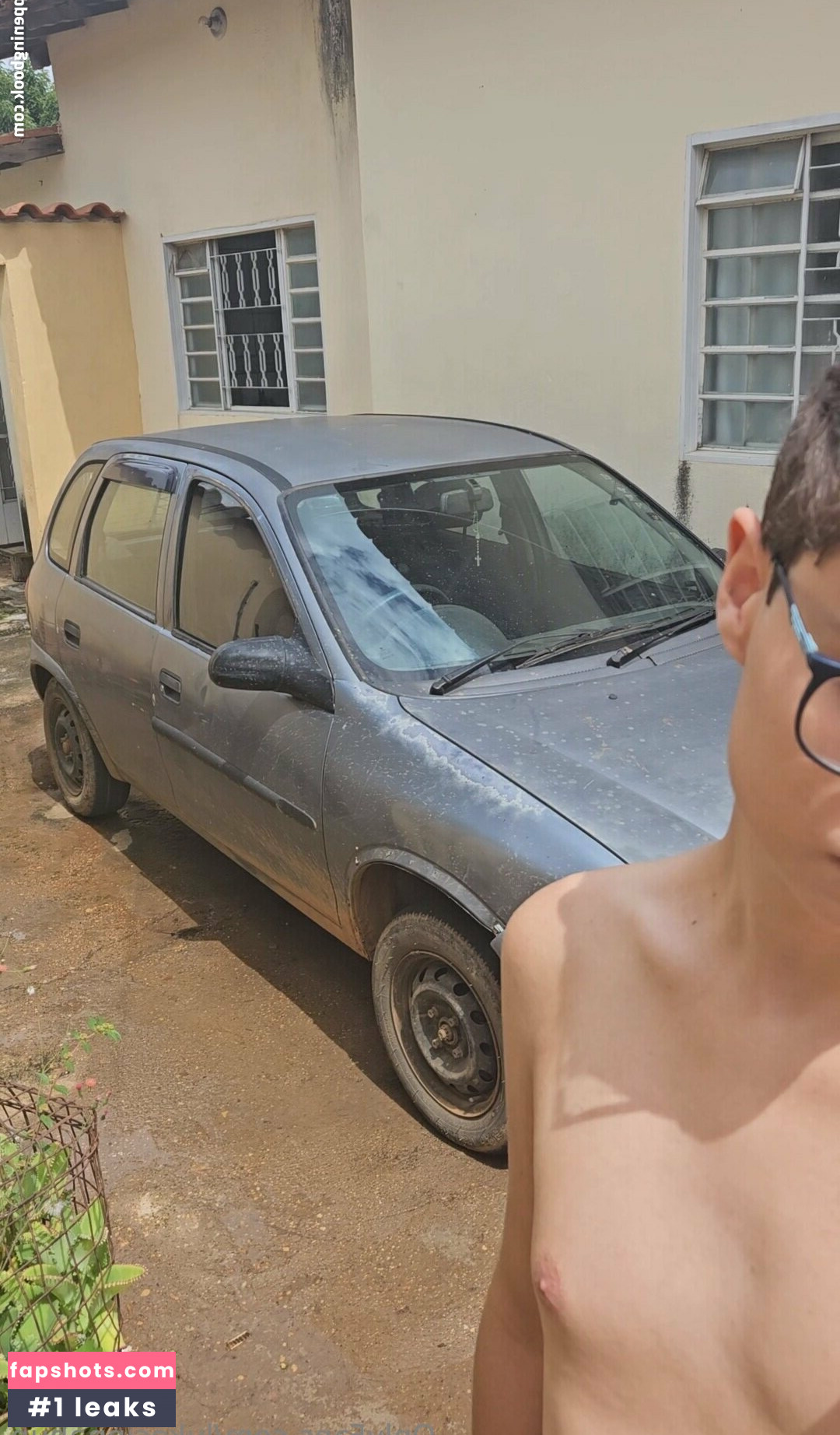 lukecinnabun gallery photo #2